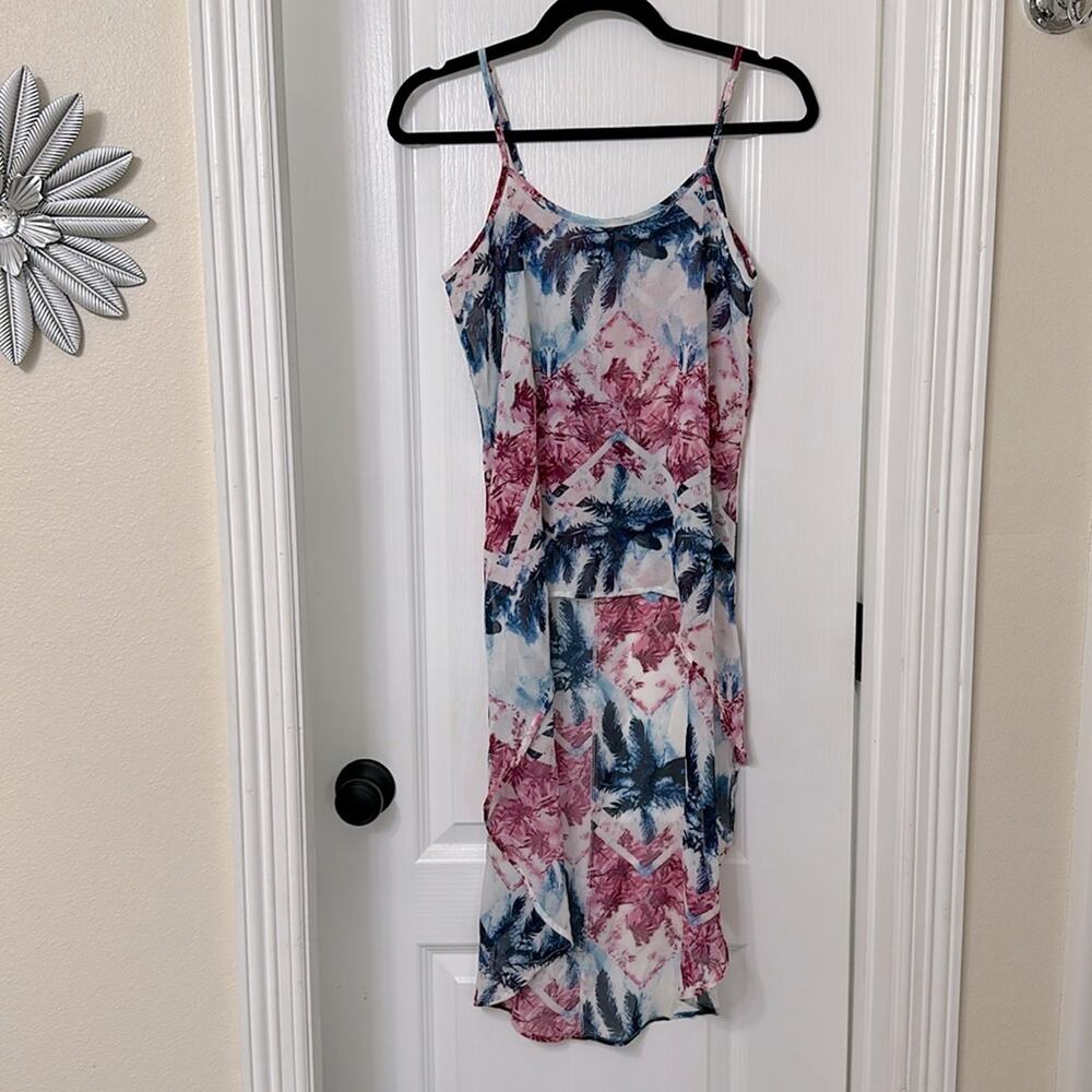 Rue 21 adjustable strap top size XS
